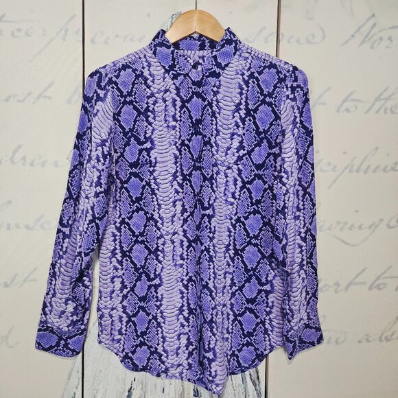 NWT Equipment Femme 100% Silk Slim Signature Shirt Size Small Blue $258 - Picture 1 of 8